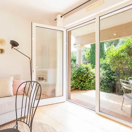 Exceptional 1-bedroom 300m From Garoupe Cap D'antibes *